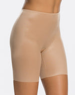 SPANX Skinny Britches Mid-Thigh Sho SPX 10008R