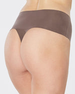 SPANX Undie-tectable thong SPX SP0115