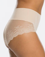 Spanx Undie-tectable Lace Hi-Hipster SPX SP0515