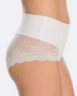 Spanx Undie-tectable Lace Hi-Hipster SPX SP0515